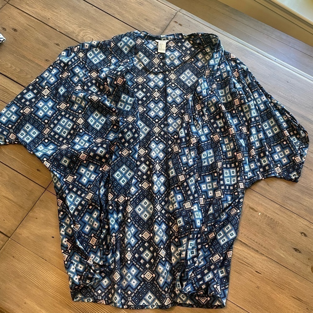 𝅺FOREVER 21 Cocoon Kimono